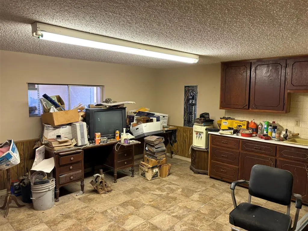 Photo 19 — 41656 HWY 59 B, Macomb, OK 74852