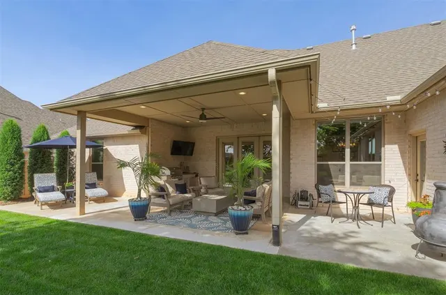 Photo 3 — 3116 Hillside Drive, Edmond, OK 73012
