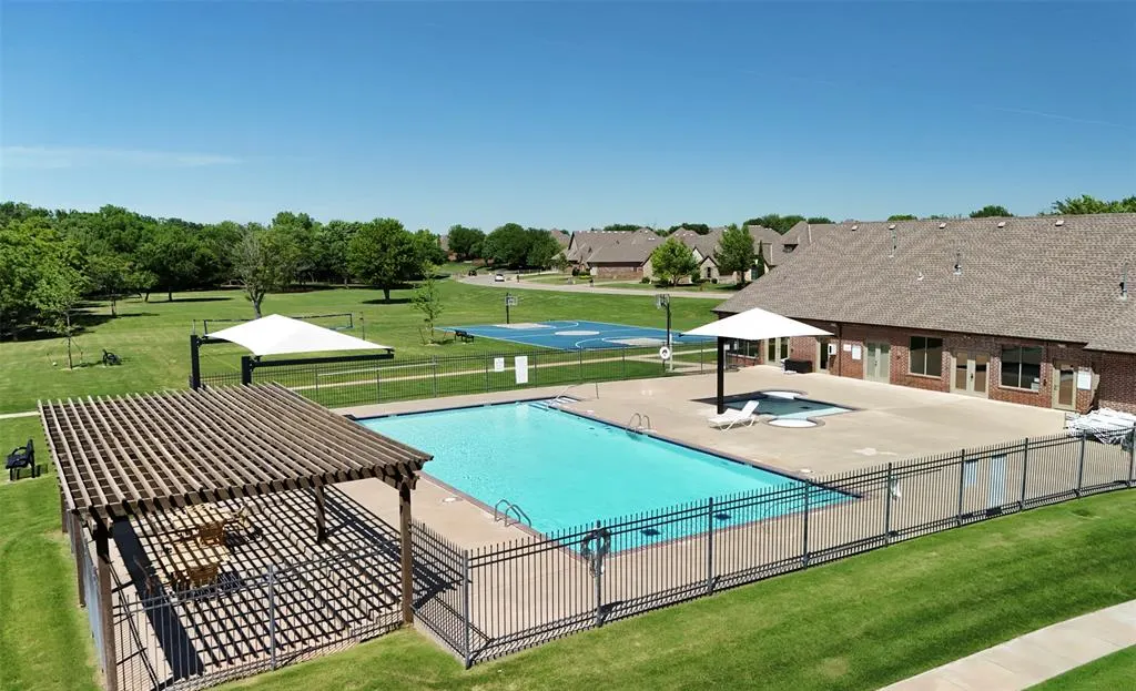 Photo 40 — 3116 Hillside Drive, Edmond, OK 73012