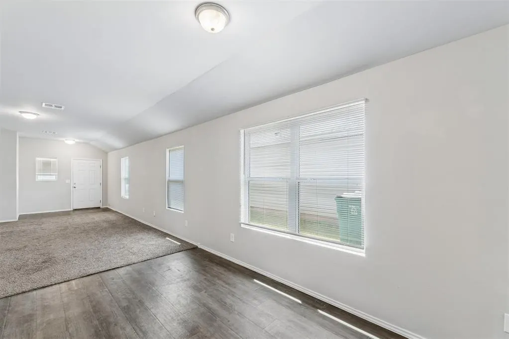 Photo 16 — 11701 Casey Drive, Yukon, OK 73099