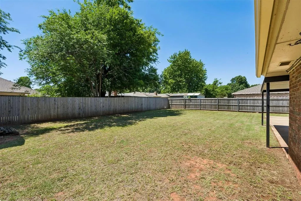Photo 32 — 2912 Smiling Hill Boulevard, Edmond, OK 73013