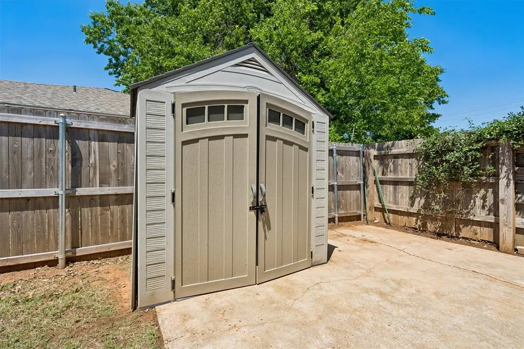 Photo 33 — 2912 Smiling Hill Boulevard, Edmond, OK 73013