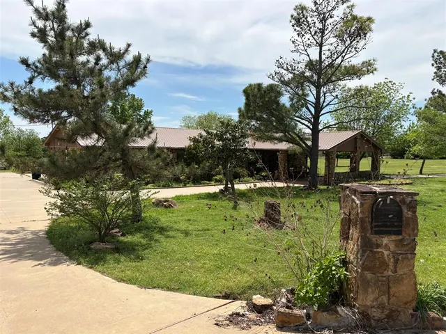 Front exterior — 41693 Highway 59, Asher, OK 74826