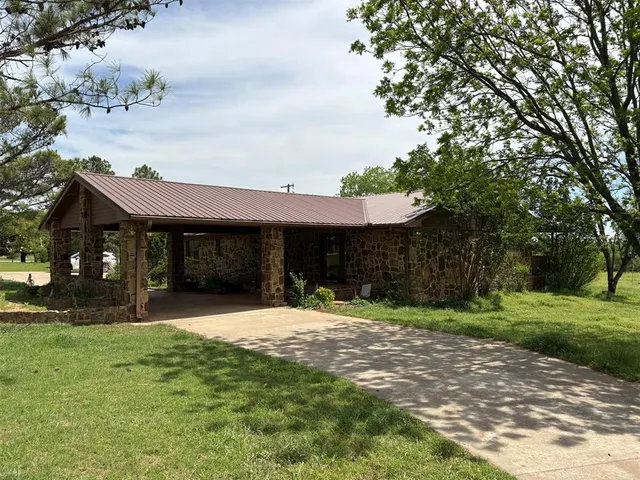 Photo 6 — 41693 Highway 59, Asher, OK 74826