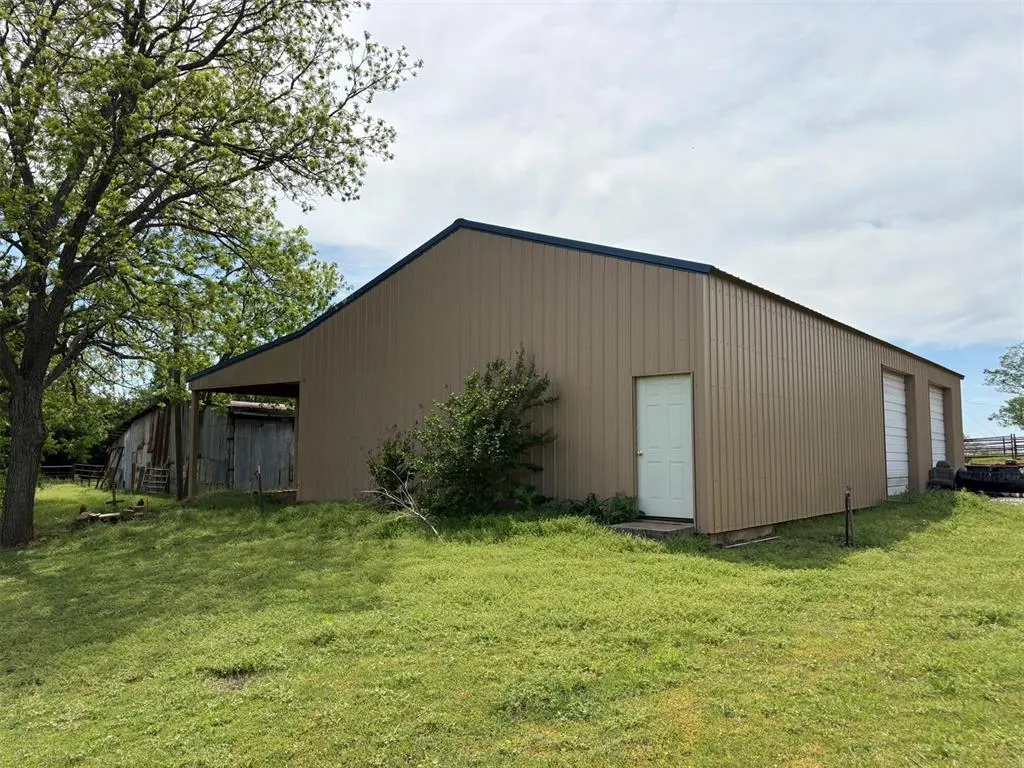 Photo 35 — 41693 Highway 59, Asher, OK 74826