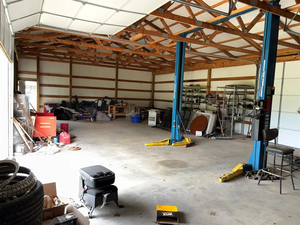 Photo 39 — 41693 Highway 59, Asher, OK 74826
