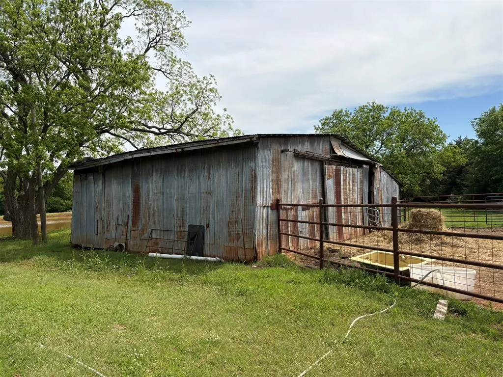 Photo 41 — 41693 Highway 59, Asher, OK 74826