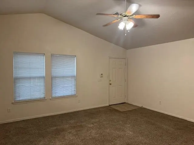 Photo 3 — 1911 Durham Place, Norman, OK 73071