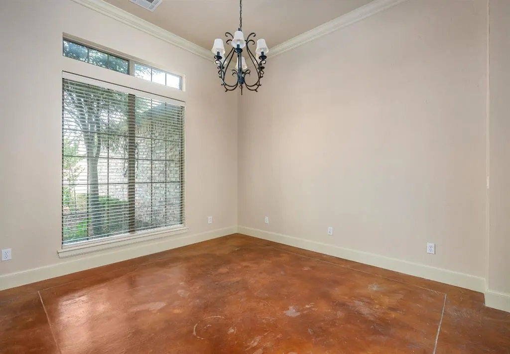 Photo 4 — 2333 Flint Ridge Road, Edmond, OK 73003