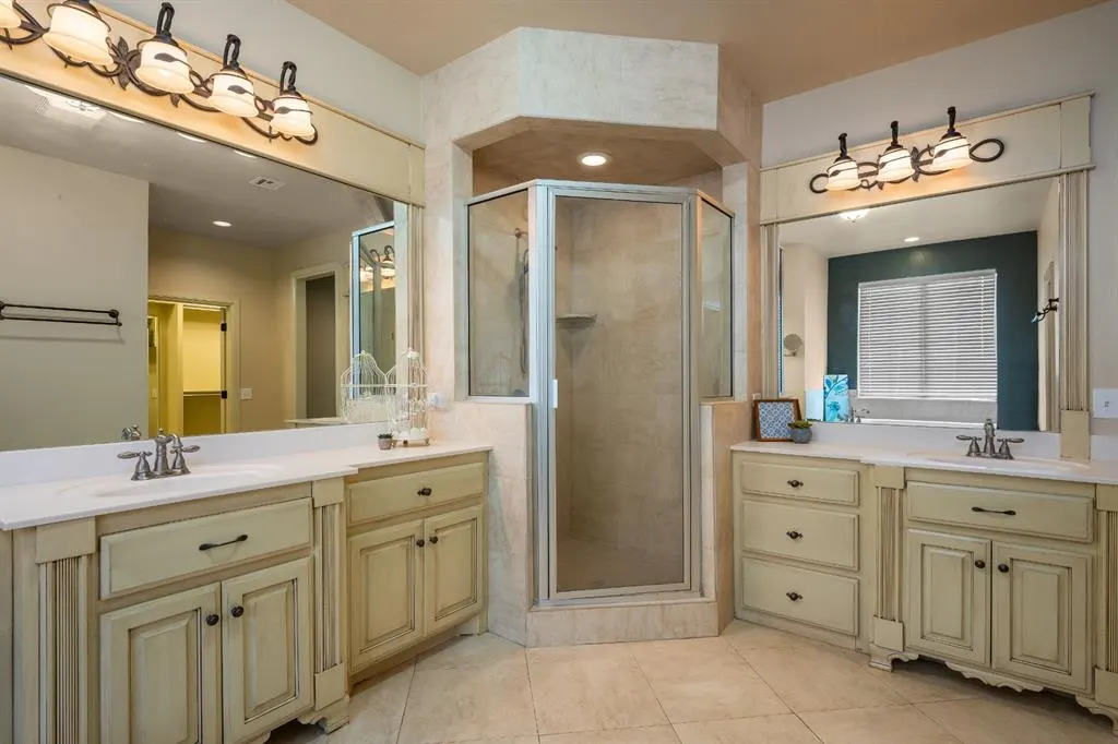 Photo 23 — 2333 Flint Ridge Road, Edmond, OK 73003