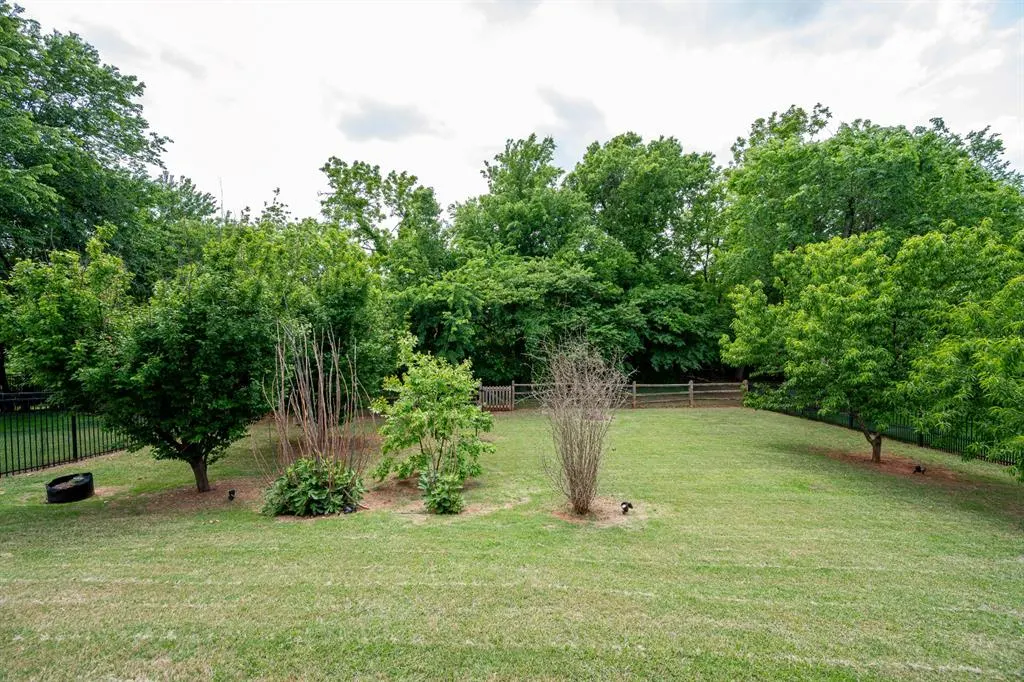 Photo 37 — 2333 Flint Ridge Road, Edmond, OK 73003