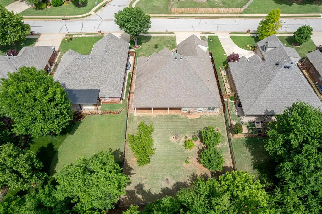 Photo 47 — 2333 Flint Ridge Road, Edmond, OK 73003