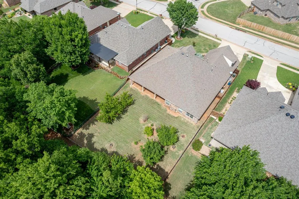 Photo 48 — 2333 Flint Ridge Road, Edmond, OK 73003