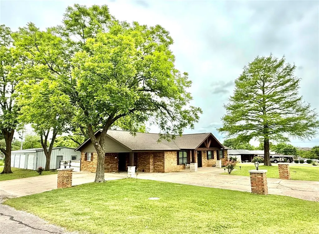 Photo 4 — 501 W Cottage Street, Ada, OK 74820