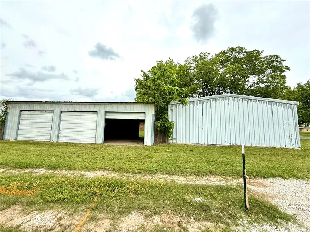 Photo 15 — 501 W Cottage Street, Ada, OK 74820