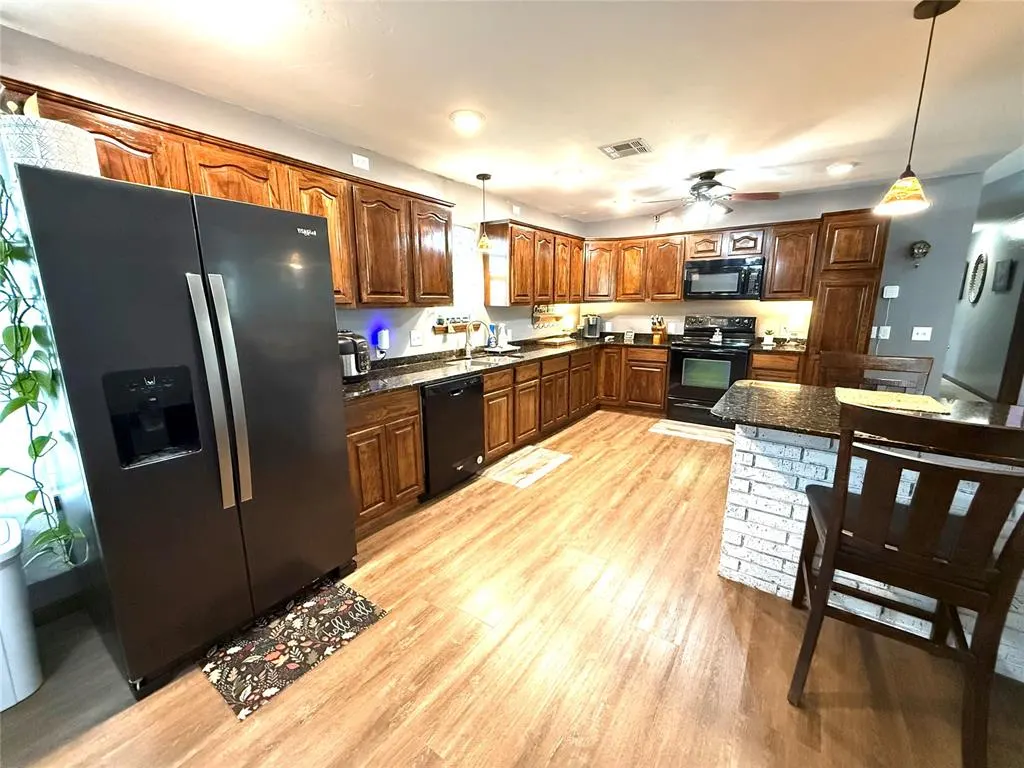 Photo 30 — 501 W Cottage Street, Ada, OK 74820