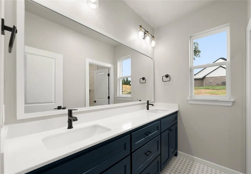 Photo 35 — 4548 Maple Ridge Drive, Edmond, OK 73034