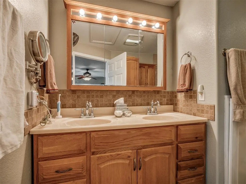 Photo 22 — 115686 S 4190th Road, Checotah, OK 74426