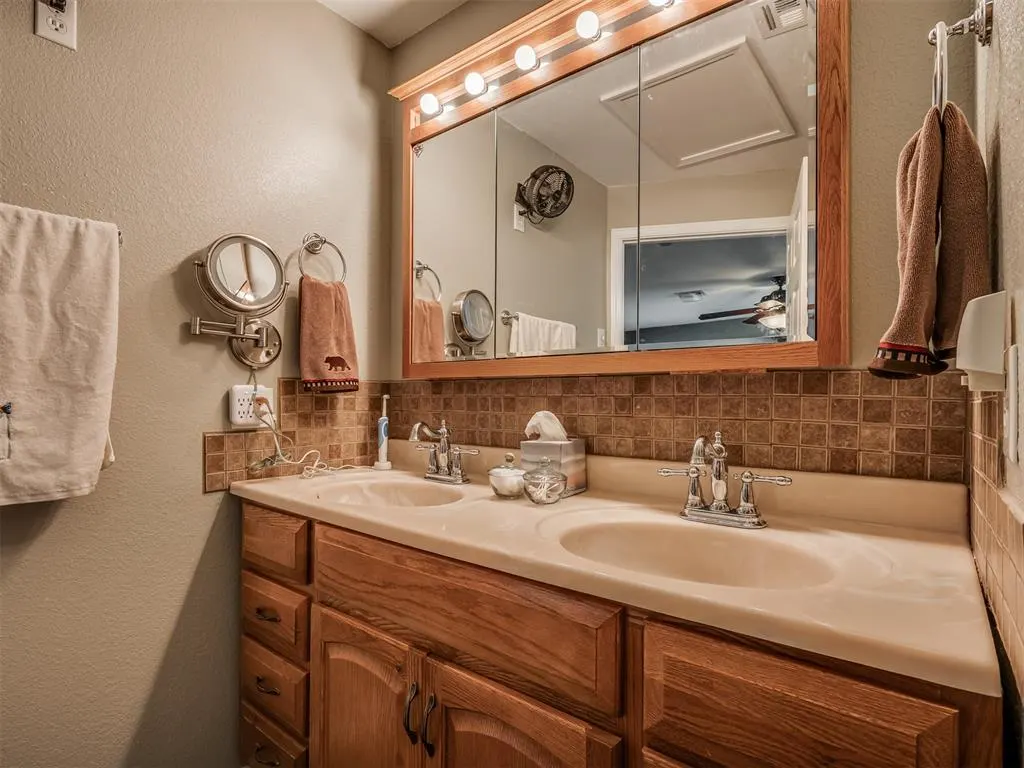 Photo 24 — 115686 S 4190th Road, Checotah, OK 74426