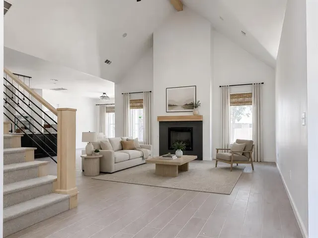 Photo 5 — 8132 Amber Ridge Drive, Edmond, OK 73034