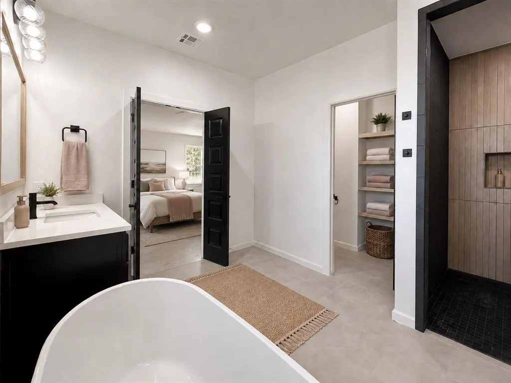 Photo 13 — 8132 Amber Ridge Drive, Edmond, OK 73034