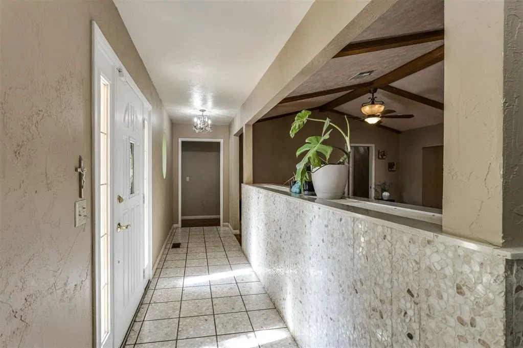 Photo 6 — 12109 S Wentworth Place, Oklahoma City, OK 73170