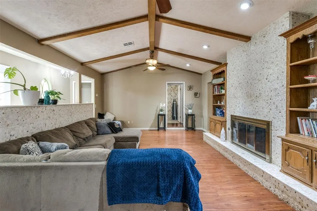 Photo 8 — 12109 S Wentworth Place, Oklahoma City, OK 73170