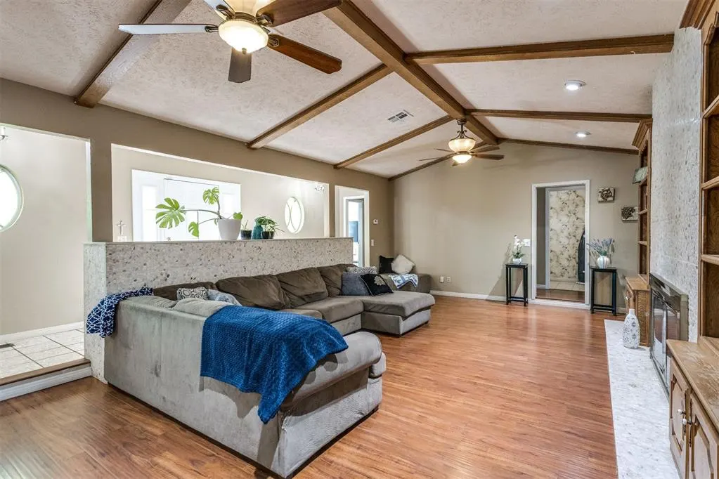 Photo 9 — 12109 S Wentworth Place, Oklahoma City, OK 73170