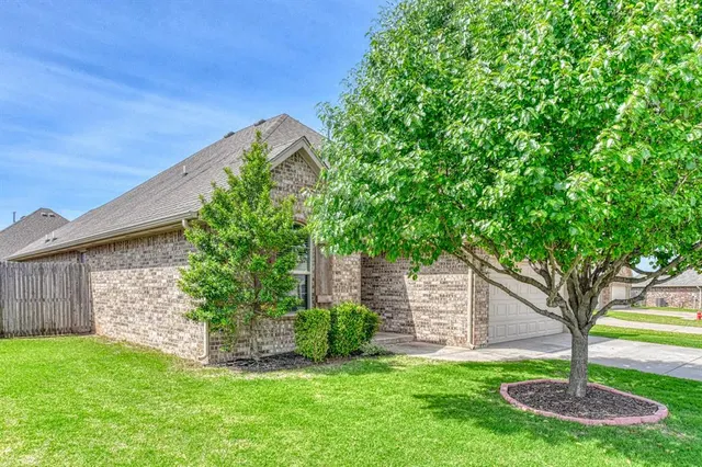 Photo 3 — 5124 SW 120th Terrace, Oklahoma City, OK 73173