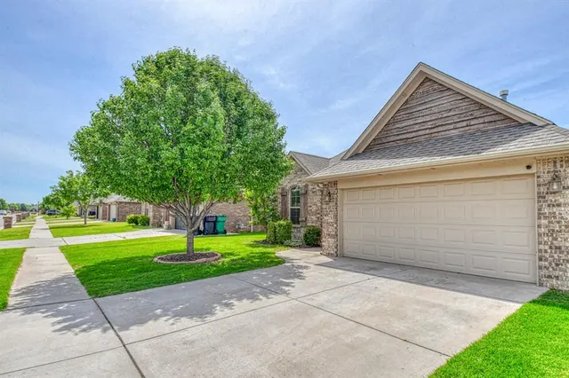 Photo 4 — 5124 SW 120th Terrace, Oklahoma City, OK 73173