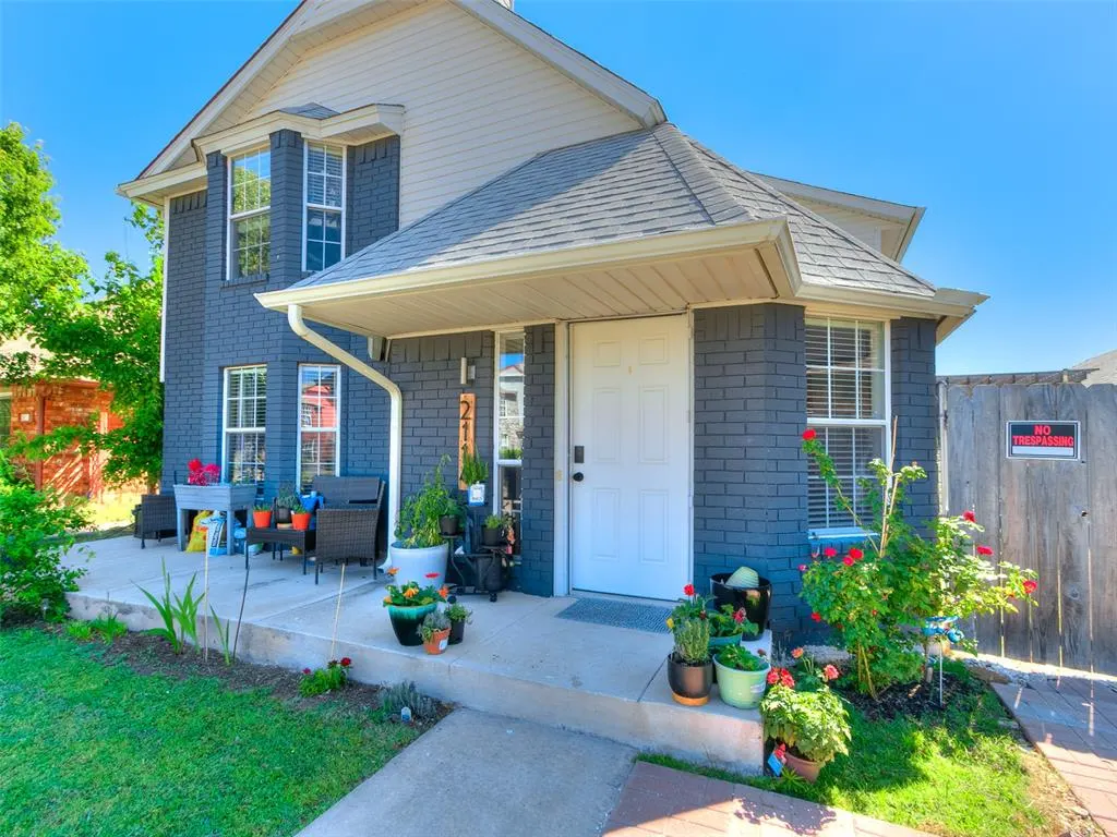 Photo 2 — 2114 Westmore Drive, Moore, OK 73170