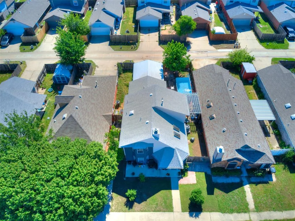 Photo 3 — 2114 Westmore Drive, Moore, OK 73170