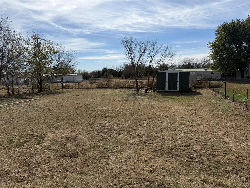 Photo 20 — 209 E 1st Street, Davenport, OK 74026