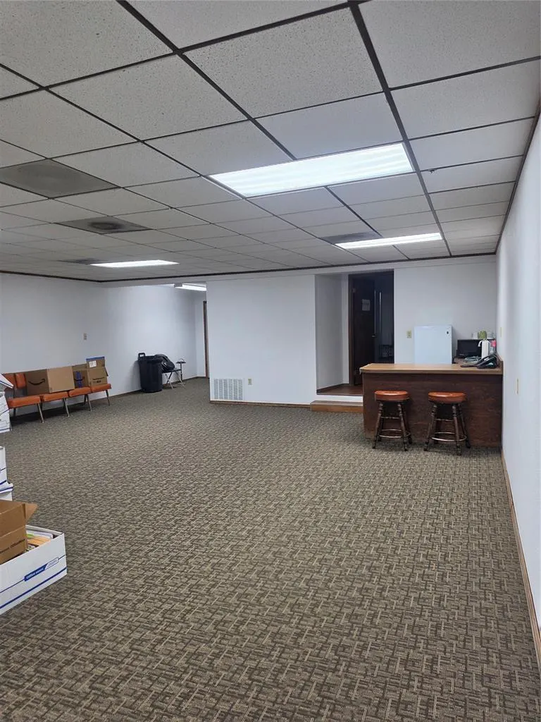Photo 13 — 202 W Broadway Street, Hollis, OK 73550