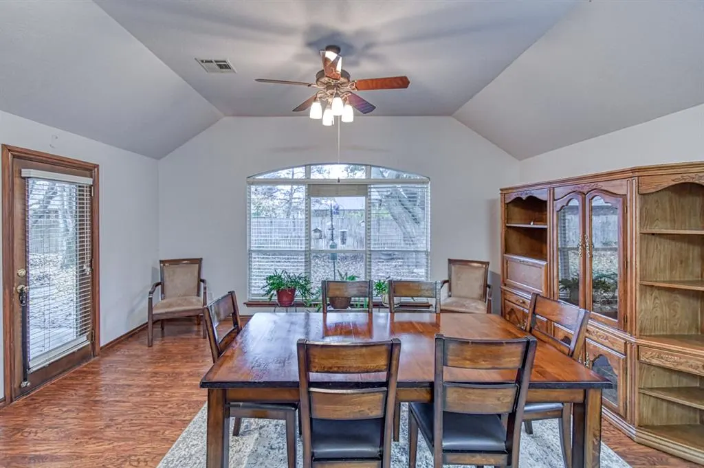 Photo 10 — 304 Baker Street, Norman, OK 73072