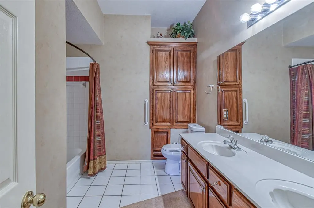 Photo 18 — 304 Baker Street, Norman, OK 73072
