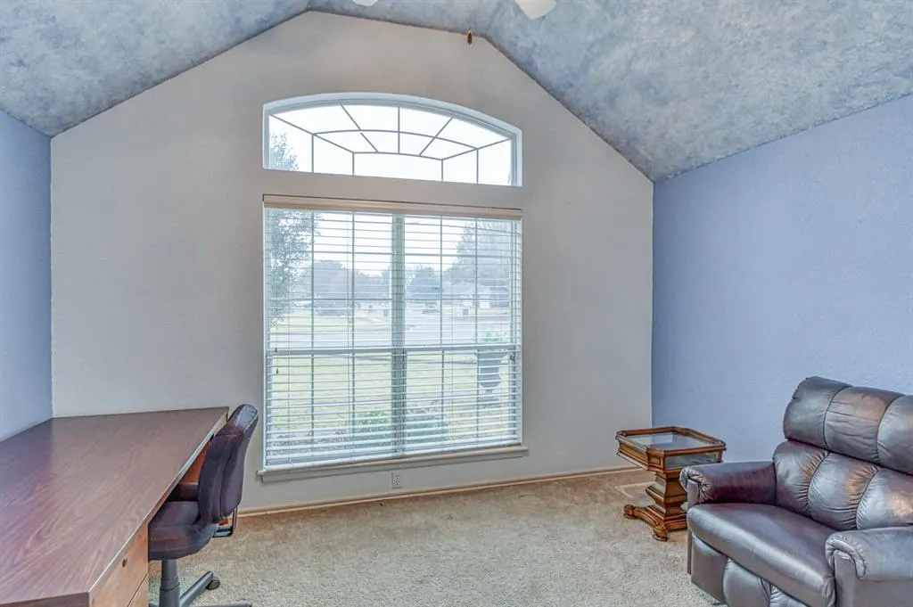 Photo 24 — 304 Baker Street, Norman, OK 73072