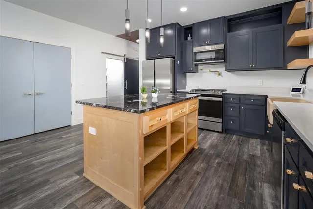 Photo 8 — 5105 S RHODE ISLAND Avenue, Oklahoma City, OK 73129