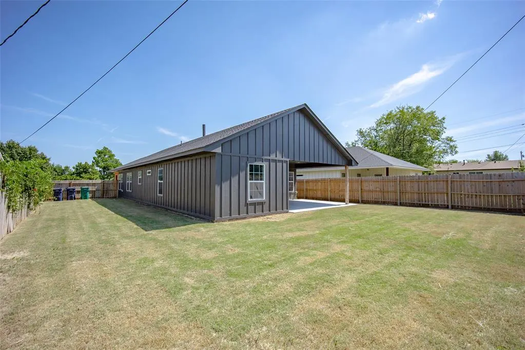 Photo 27 — 5105 S RHODE ISLAND Avenue, Oklahoma City, OK 73129