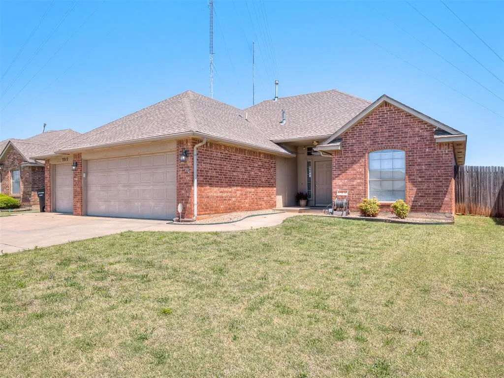 Front exterior — 3312 Ashton Drive, Moore, OK 73160