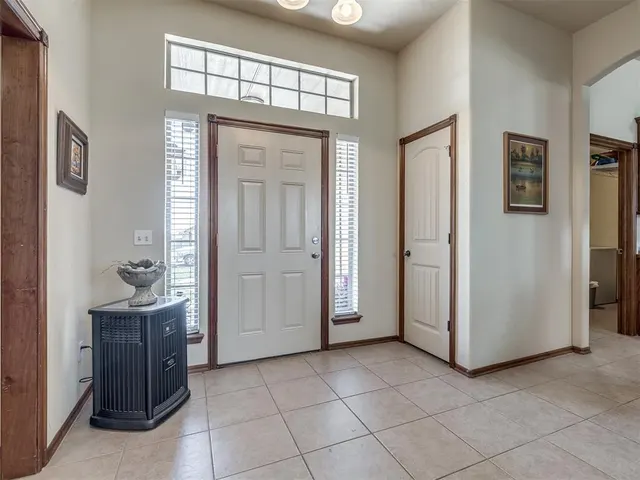 Photo 5 — 3312 Ashton Drive, Moore, OK 73160