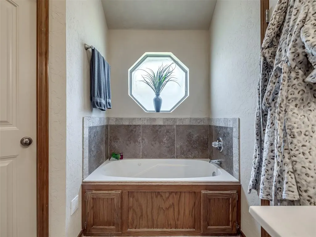 Photo 23 — 3312 Ashton Drive, Moore, OK 73160