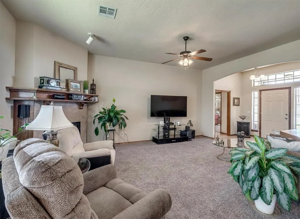 Photo 9 — 3312 Ashton Drive, Moore, OK 73160