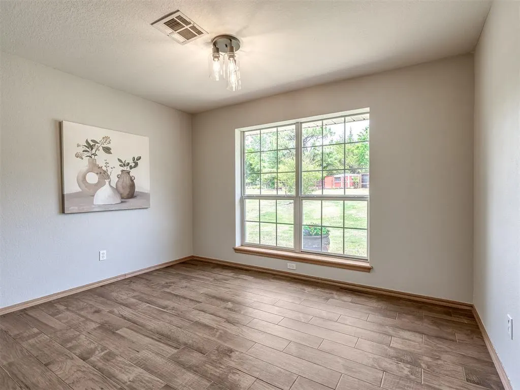 Photo 12 — 11725 Hilltop Drive, Norman, OK 73026