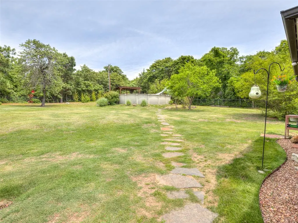 Photo 38 — 11725 Hilltop Drive, Norman, OK 73026