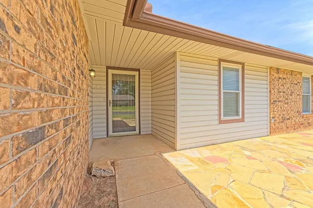 Photo 5 — 1905 Morren Drive, Norman, OK 73071
