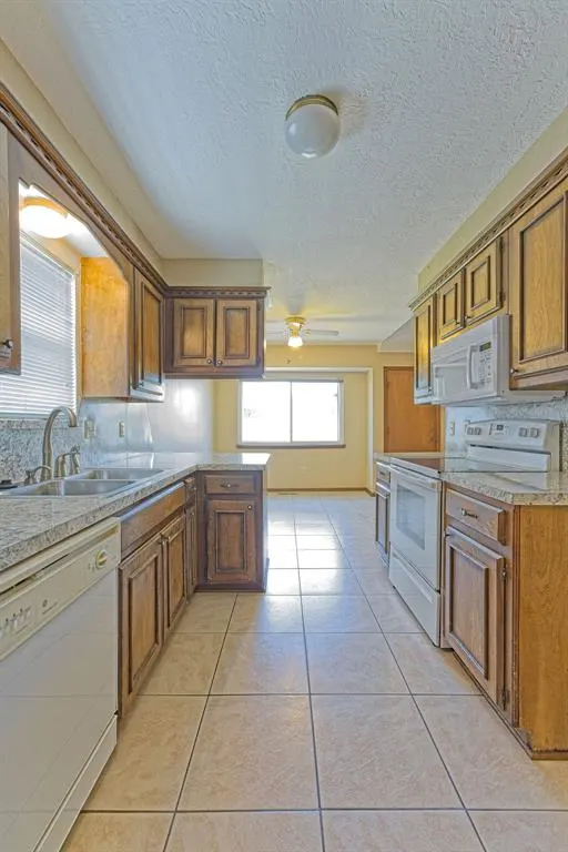 Photo 13 — 1905 Morren Drive, Norman, OK 73071
