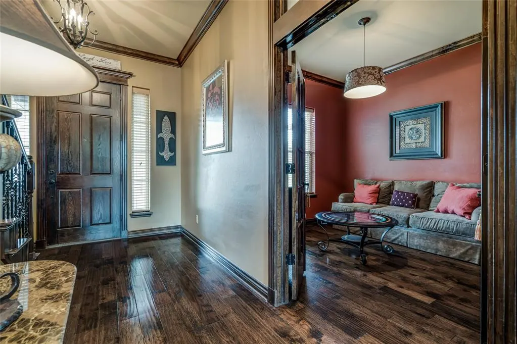 Photo 5 — 18301 Orozco Circle, Edmond, OK 73012