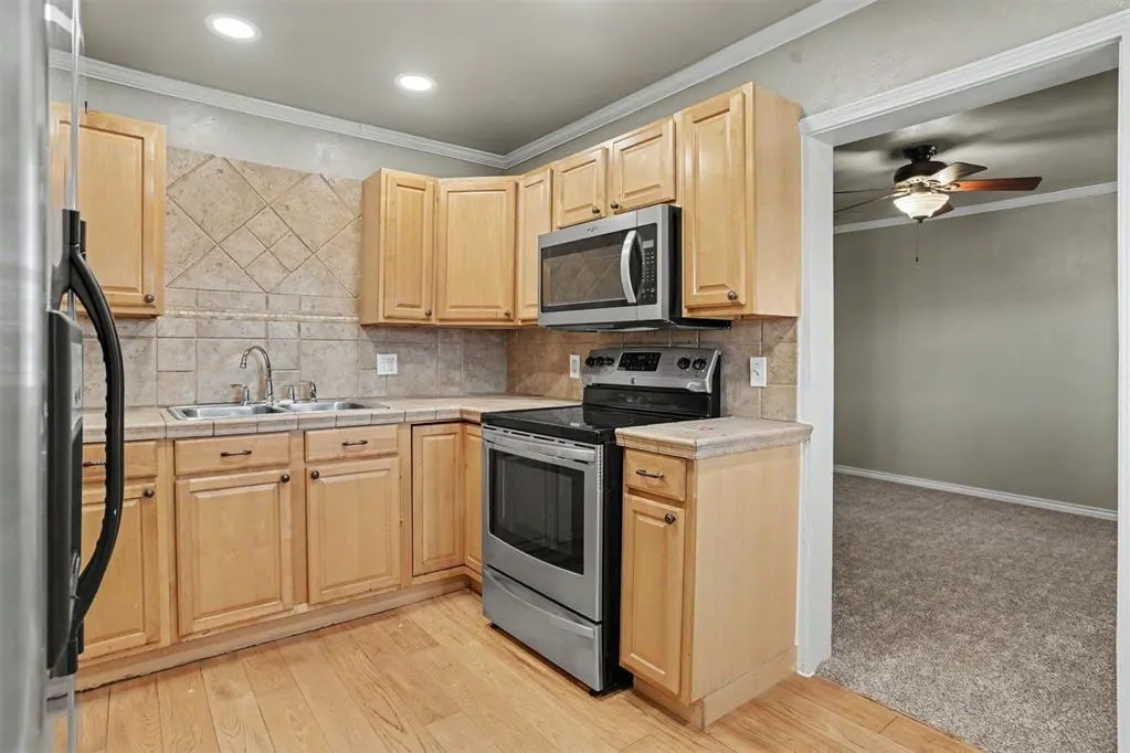 Photo 10 — 112 S Bryan Avenue, Duke, OK 73532