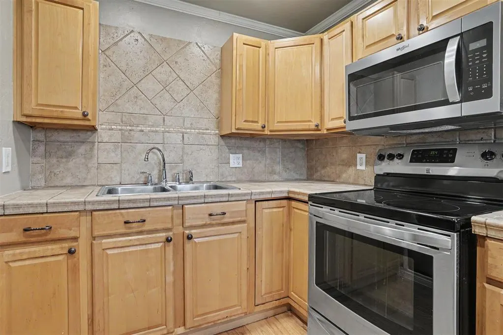 Photo 12 — 112 S Bryan Avenue, Duke, OK 73532